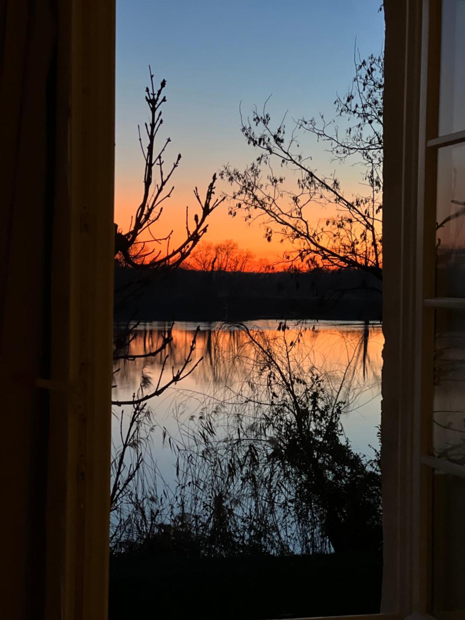 La Villa Du Fleuve Quinsac  Exteriör bild